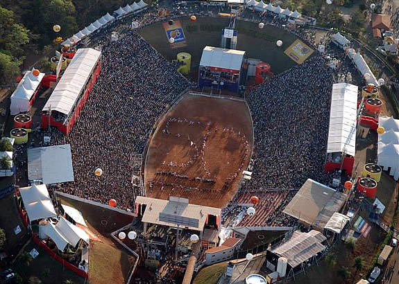 Com entrada gratuita, 39ª Festa de Peão de Boiadeiro começa hoje no Parque  de Exposições